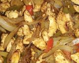 صورة لخطوة 4 من وصفة مسحب الدجاج مع الفليفلة 😋