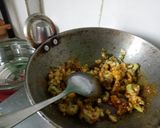 A picture of step 4 of Gobhi ka Achar.