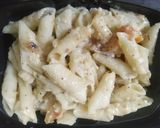 व्हाइट सॉस पास्ता (white sauce pasta recipe in hindi) रेसिपी चरण 7 फोटो