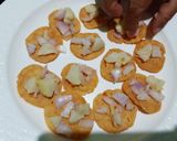 A picture of step 2 of Paapdi chaat.