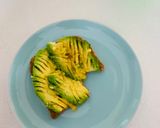 A picture of step 1 of Avocado + Zing.