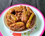 A picture of step 4 of Parwal or Point Gourd Kasha.