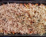 Zöldséges-mazsolás csirkemell recept fázis 4 fotója