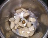 A picture of step 1 of Almond Spinach Soup.