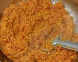 A picture of step 3 of Gajar Halwa.