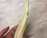 Foto del paso 1 de la receta: Tortilla de acelga discreta, fina y sencilla