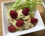 Une image de l'étape 5 de Salade Avocat Poire Surimi Framboise.