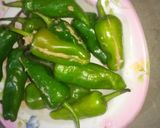 A picture of step 2 of Delhi Fried Hari Mirch.