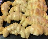 Foto del paso 5 de la receta: Masa para rosca, medialunas, facturas, lo que de