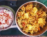 A picture of step 4 of #LBC Tava pulav,& raita.