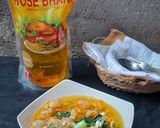 Foto langkah ke 6 dari resep Seblak Kuah (cipuk, siomay kering & mie).
