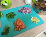 A picture of step 1 of Dal.
