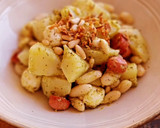 Foto del paso 6 de la receta: Ensalada de patata, alubias y frankfurt al pesto