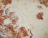Foto del paso 3 de la receta: Tagliatelli con bechamel de mostaza y bacon