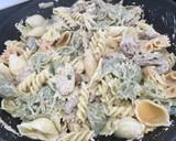 Foto del paso 4 de la receta: Pasta con sobras de pavo asado