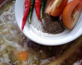 Gambar langkah 4 resipi Sup Daging & Urat Keting.