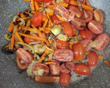 Foto del paso 2 de la receta: Noodless al wok con pollo y verduritas a la mantequilla y yakiniku