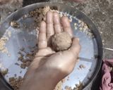 कच्चे नारियल लड्डू (Kachhe Nariyal Laddu recipe in Hindi) रेसिपी चरण 6 फोटो