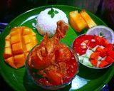 গোটা রসুন দিয়ে চিকেনের ঝোল (gota rasun diye chickener jhol recipe in Bengali) রেসিপির ধাপ 9 ছবি