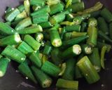 भिन्डी दो प्याज़ा (bhindi do pyaza recipe in Hindi) रेसिपी चरण 1 फोटो
