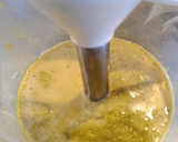 Foto del paso 3 de la receta: Medallones de merluza con salsa de pimientos verdes