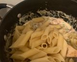 A picture of step 3 of Bacon and Pea Pasta.
