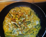 Foto del paso 4 de la receta: Tortilla de judías verdes y cebolla