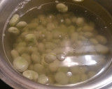 Foto del paso 3 de la receta: Habitas con gambas