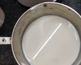A picture of step 1 of KitKat milk Shake.