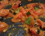 A picture of step 3 of Pan fried sea bass with fresh tomatoes.