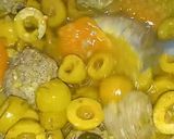 Une image de l'étape 4 de Tajine des olives vertes aux boulettes de viande hachée.