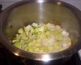 Foto del paso 10 de la receta Pechuga de pollo con puerro y nata