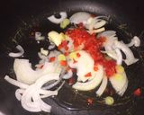 Foto del paso 1 de la receta: 👩🏼🍳Pollo al ajo con papas al horno 😊