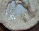 Foto del paso 5 de la receta: Bollos rellenos de chori queso