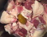 Hình bước làm 2 của món Móng giò nấu thanh trà