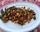Une image de l'étape 9 de Merguez et légumes à l'orientale au citron confit et piments verts.
