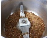 A picture of step 1 of Mushroom Pepper Fry.