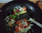 Foto langkah ke 3 dari resep Cumi Saus Padang Pedas.