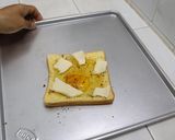 Foto langkah ke 4 dari resep ROTI TELUR PANGGANG. MENU SARAPAN UNIK DIJAMIN PRAKTIS DAN MUDAH.
