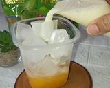 Foto langkah ke 3 dari resep Ice Matcha Orange.