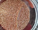 पारंपरिक - गुळाची पोळी / तिळ गूळ पोळी (Tilgul Poli Recipe In Marathi) रेसिपी स्टेप 1 फोटो 