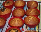 Φωτογραφία βήματος 6 της συνταγής Muffins πορτοκαλιού με γέμιση σοκολάτας
