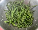 Une image de l'étape 3 de Haricots verts à la Française.