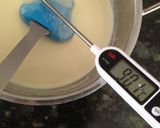 Hình bước làm 1 của món Homemade Cream Cheese