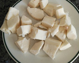 Foto del paso 5 de la receta: Guiso de pollo con yuca y plátano