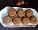 A picture of step 5 of Churma Ladoo.