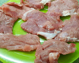 Foto del paso 2 de la receta: Solomillo de cerdo con pimientos verdes