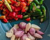 Foto langkah ke 2 dari resep Tumis pare tidak pahit.