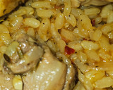 Foto del paso 8 de la receta: Arroz con costillas adobadas con chimichurri, habitas, papada y tocineta