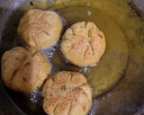 राजस्थानी मसाला बाटी(Rajasthani masala bati recipe in hindi) रेसिपी चरण 4 फोटो